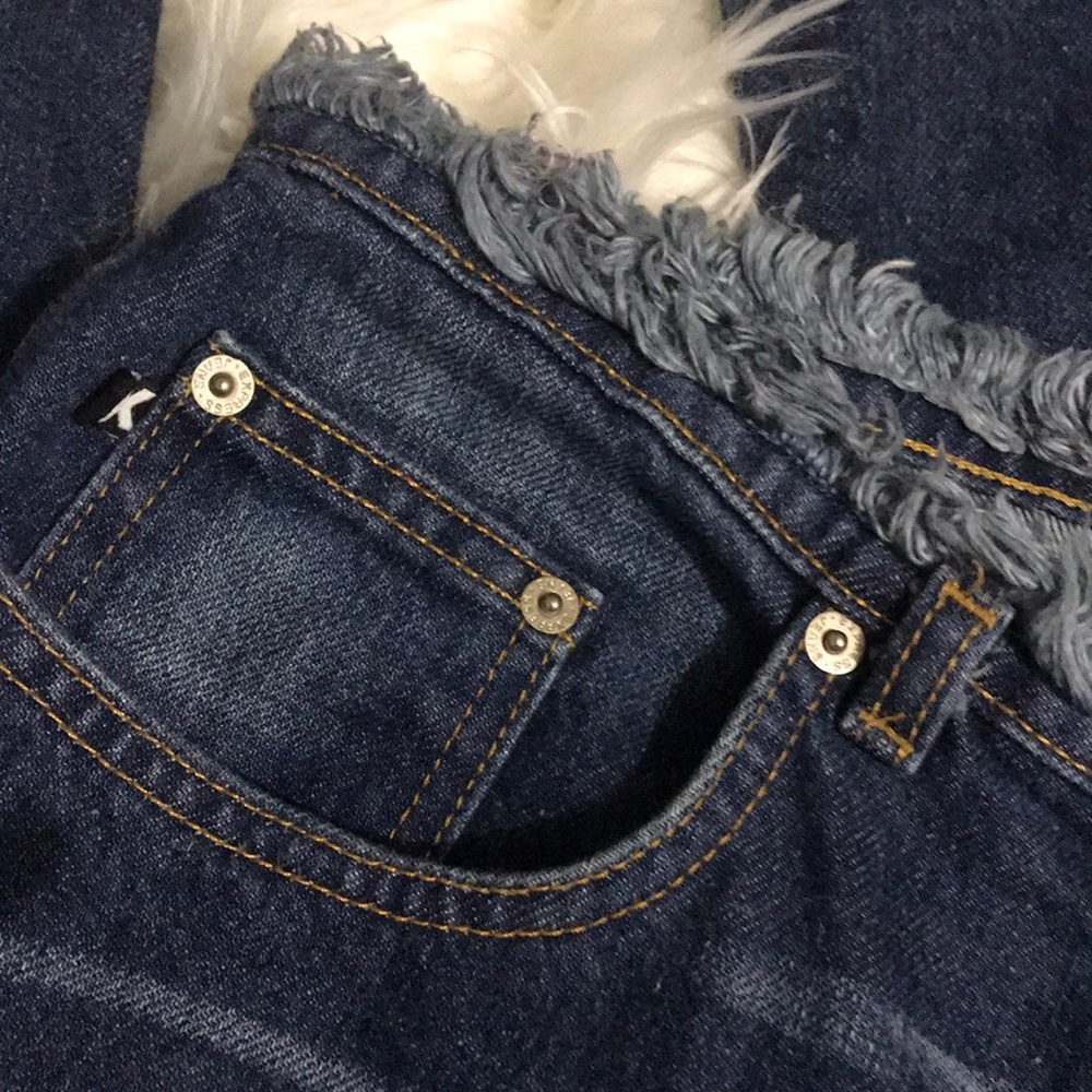 Express Fray Jeans - Picture 5 of 10
